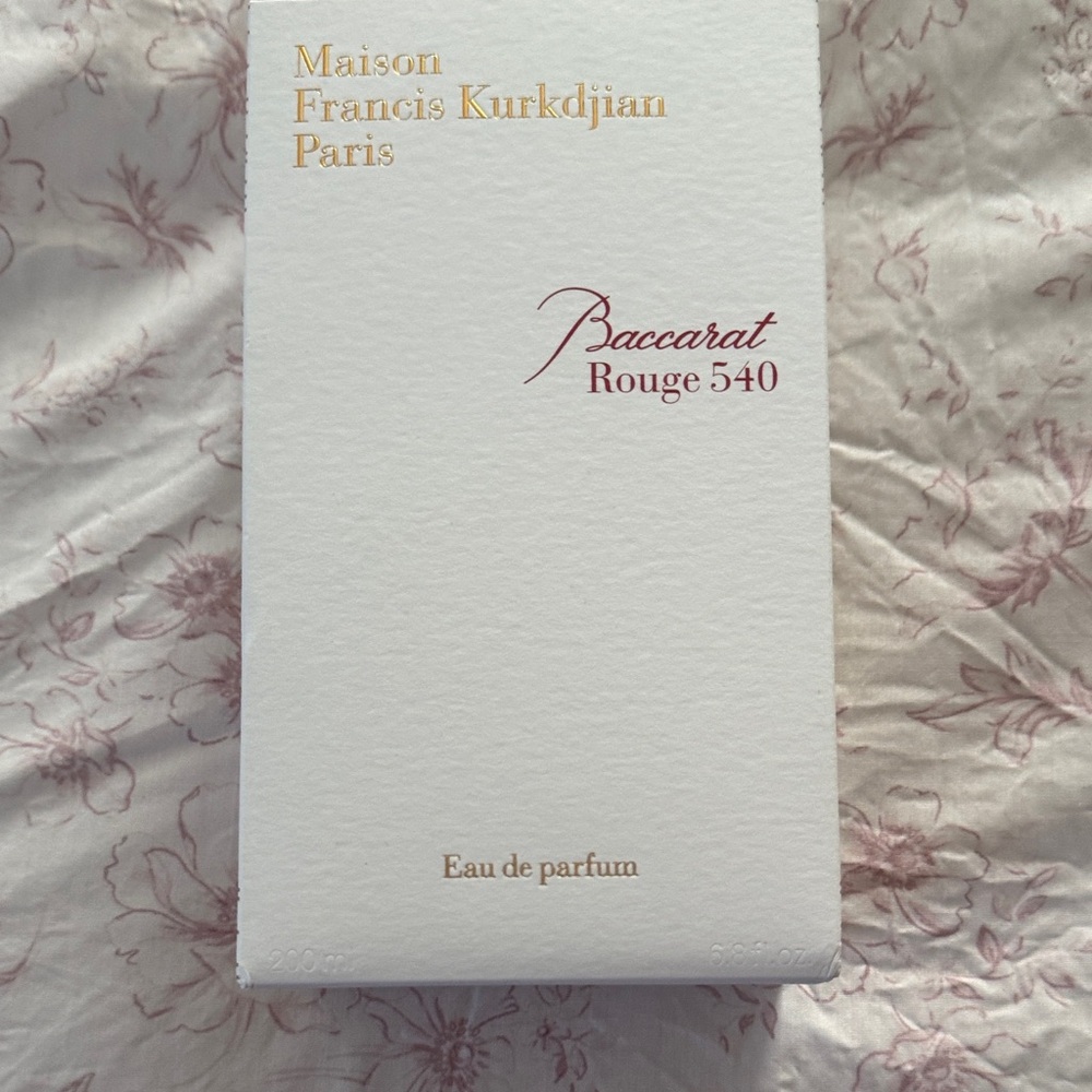 Maison Francis Kurkdjian Paris Fragrance Box - White and Gold